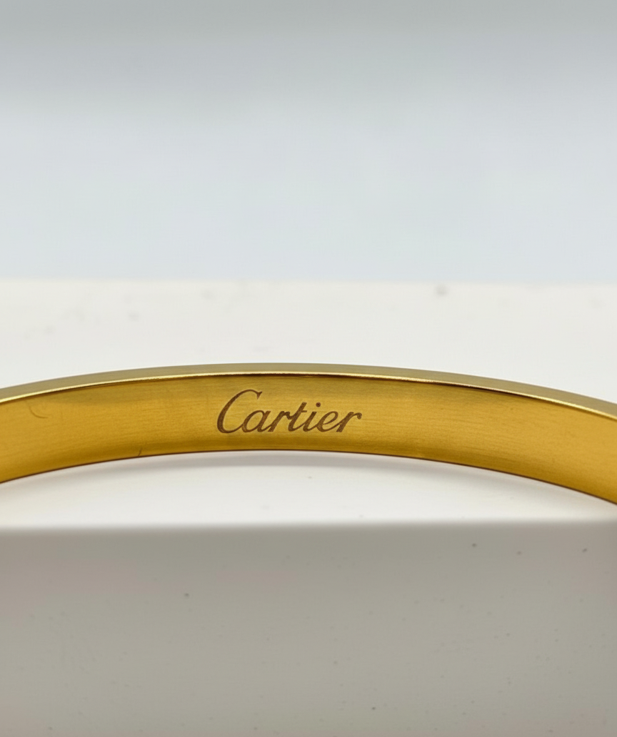 Iconic Charm Bangle