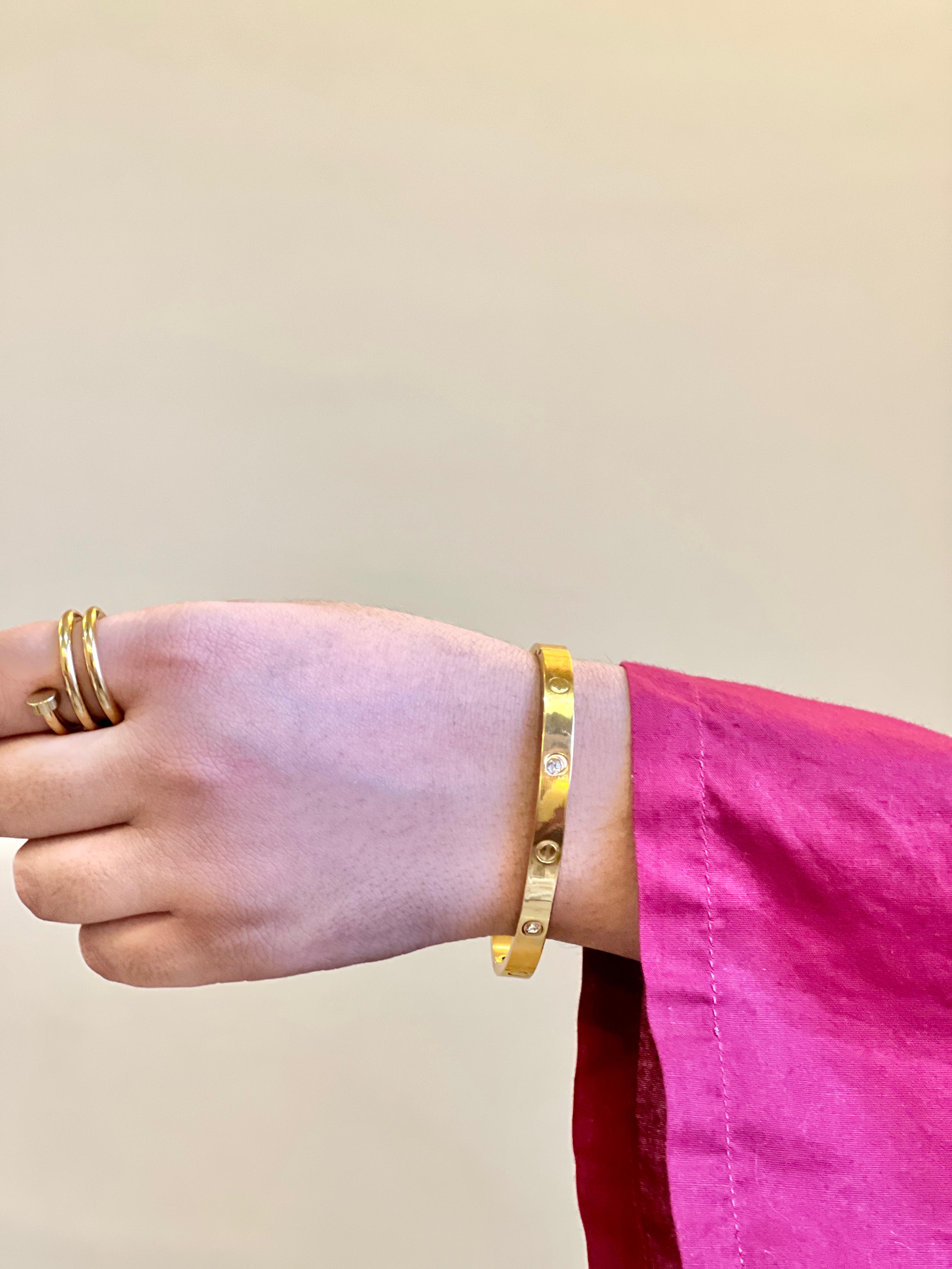Iconic Charm Bangle